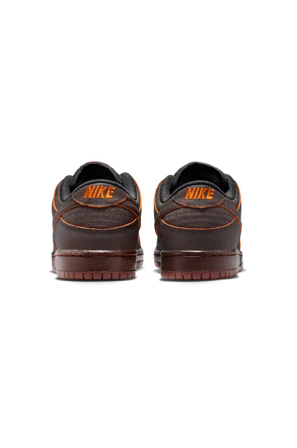 NIKE SB DUNK LOW PRO KRAMPUS