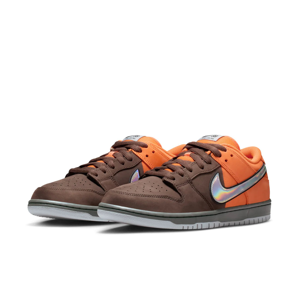 Nike SB - Dunk Low Pro in Safety Orange/Wolf Grey