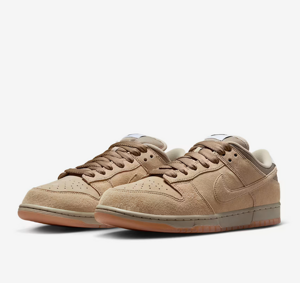 Nike SB Dunk Low Pro B
Parachute Beige