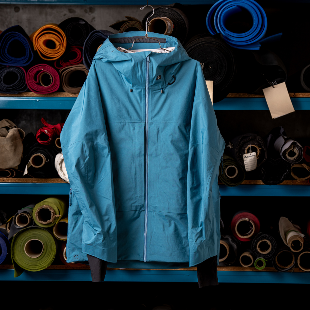 Blue Steel Skyline Fuse Guide 3L Jacket