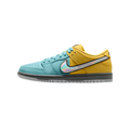 Nike SB Dunk Low Pro Muni Fast Pass in Lightening/Wolf Grey