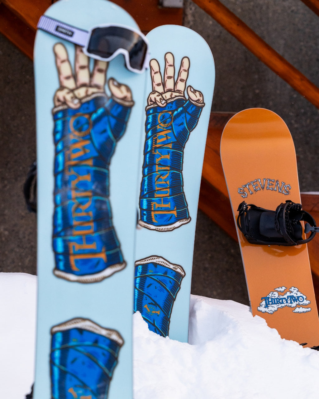 SIGNED in store by Scott Stevens : ThirtyTwo Middle Earth Pro - 155cm - Limited Release